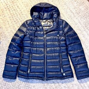 Andrew Marc packable lightweight down jacket size M